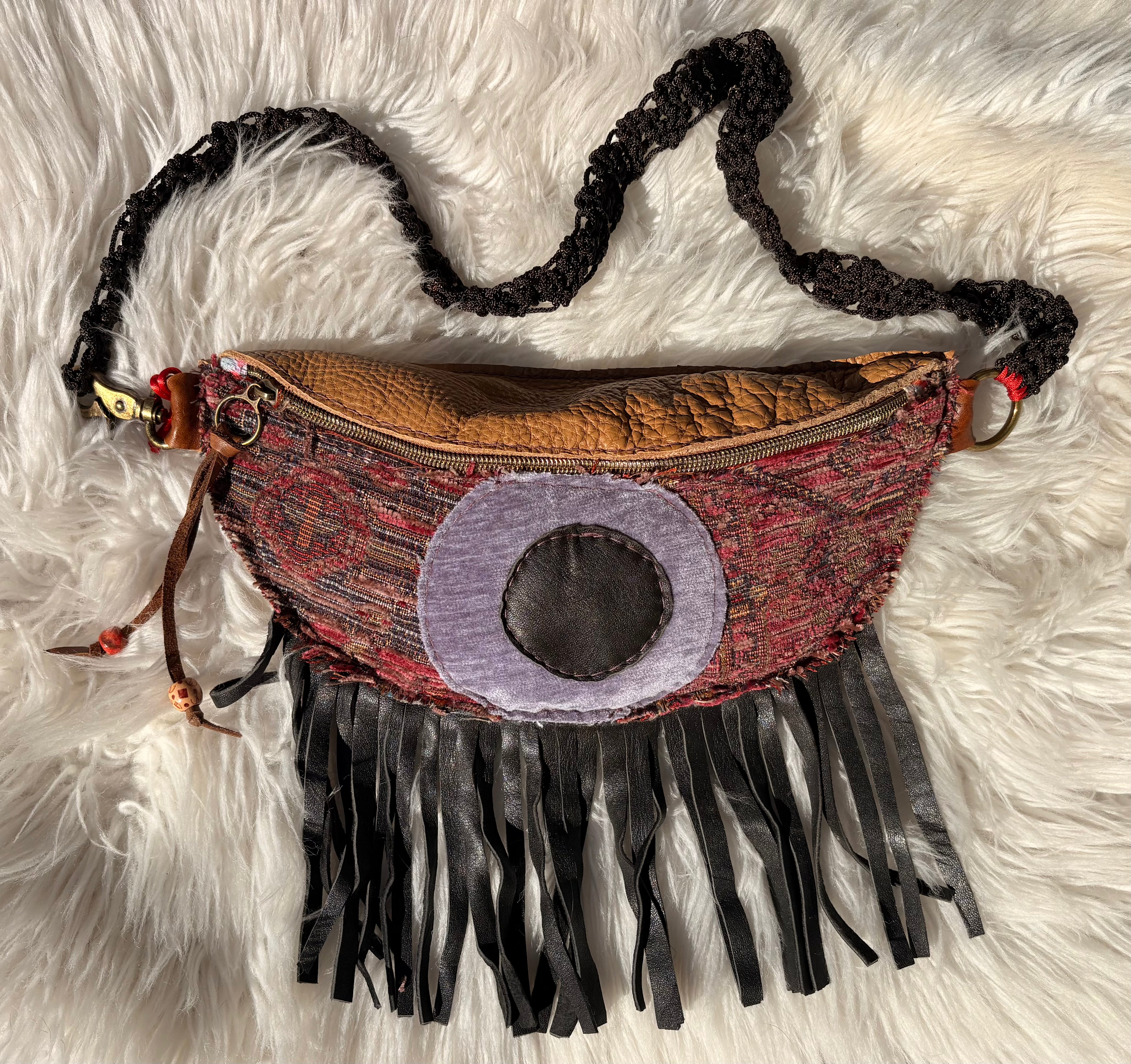 treasure sling- eye see you