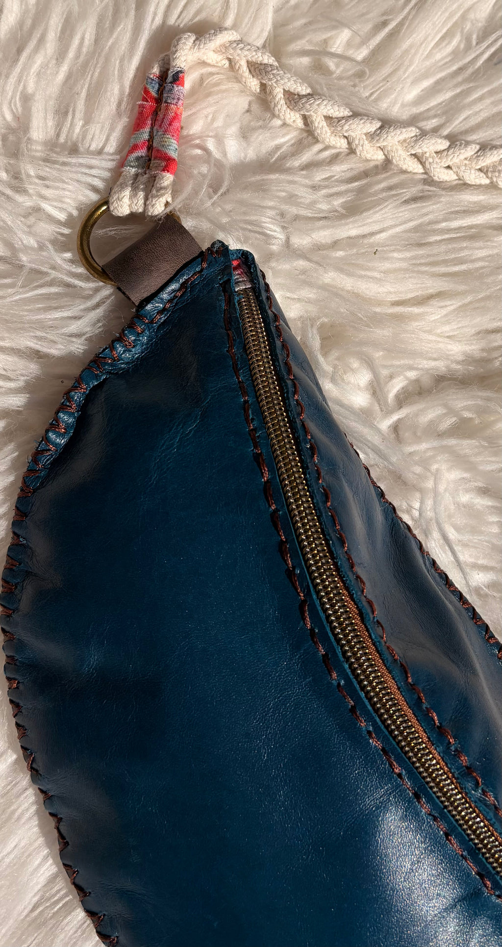 treasure sling- indigo