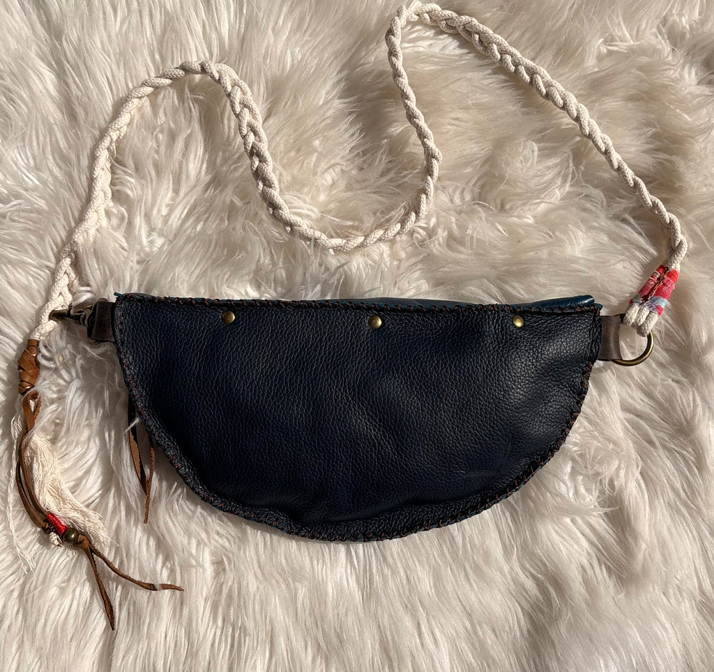 treasure sling- indigo