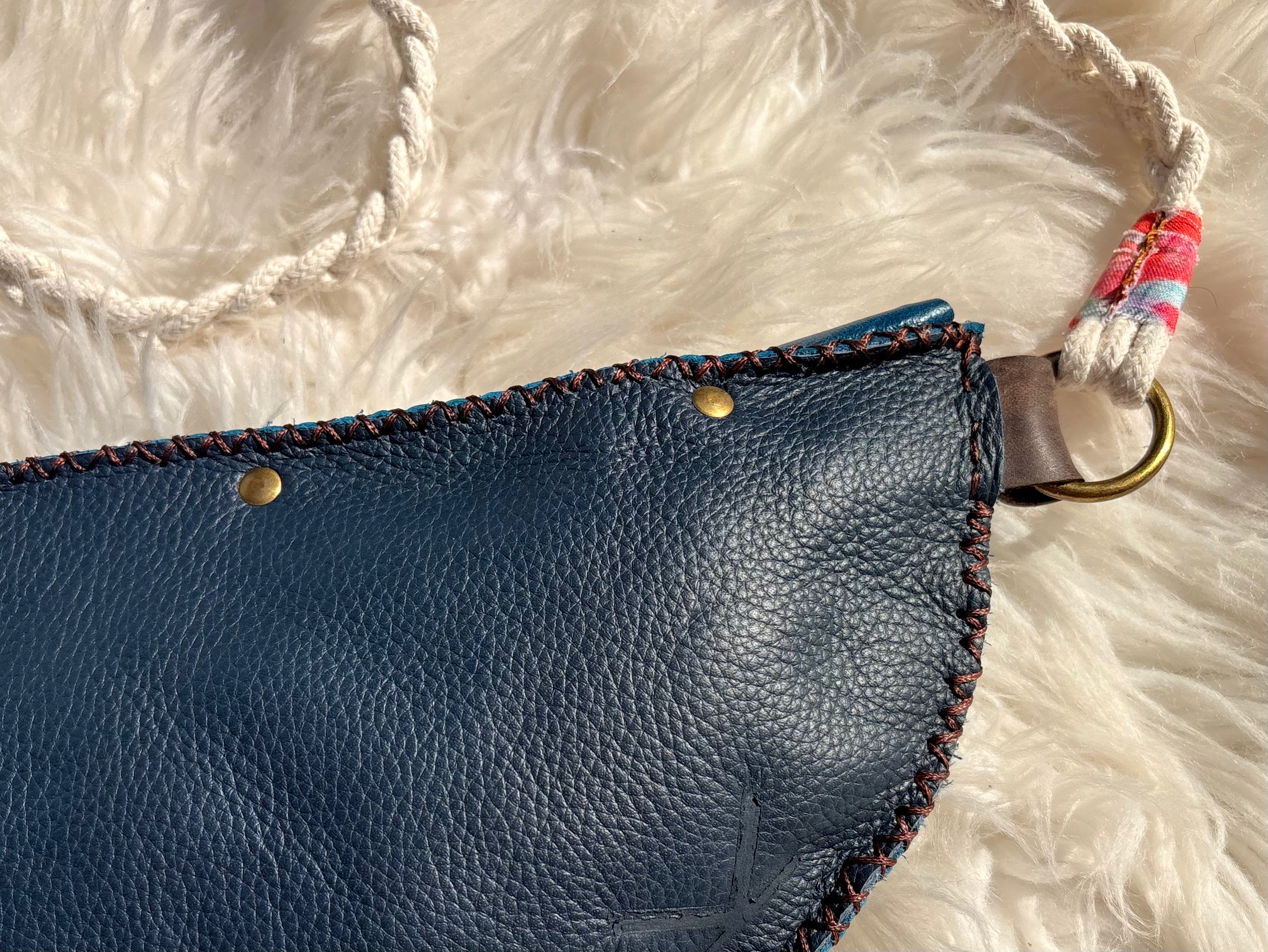 treasure sling- indigo