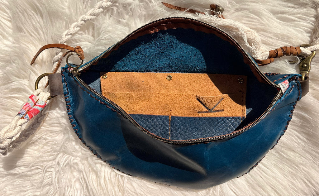 treasure sling- indigo